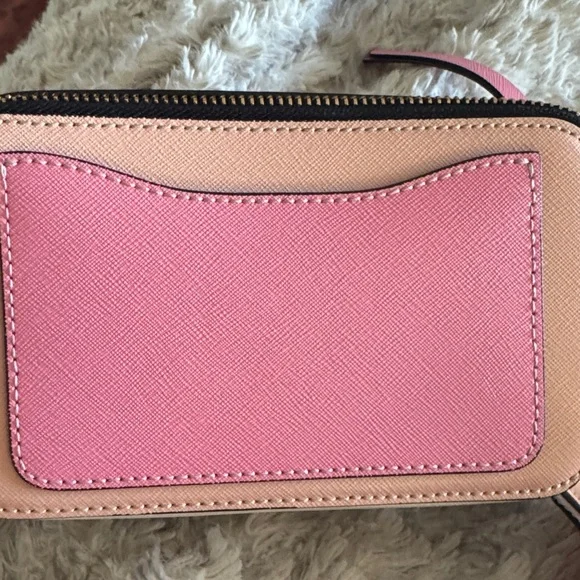 Marc Jacobs Pink and Cream SnapShot Bag with Gold Accents - Picture 4 of 6